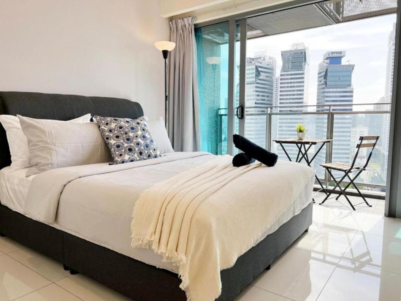 Mercu Summer Suites Klcc By Comfort Suites กัวลาลัมเปอร์ ภายนอก รูปภาพ